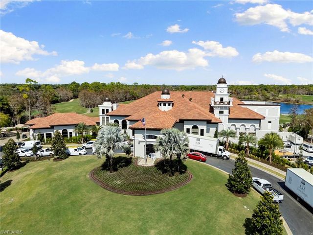 7347 Lantana CIR, Naples, FL 34119