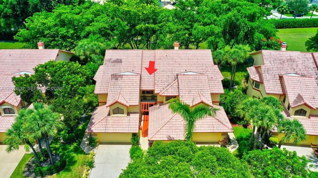 5375 10th Fairway Drive 2, Delray Beach, FL 33484