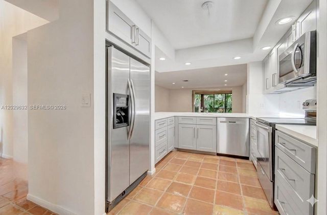 5375 10th Fairway Drive 2, Delray Beach, FL 33484