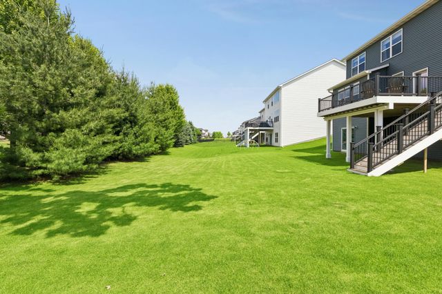11760 Upper 31st Street N, Lake Elmo, MN 55042