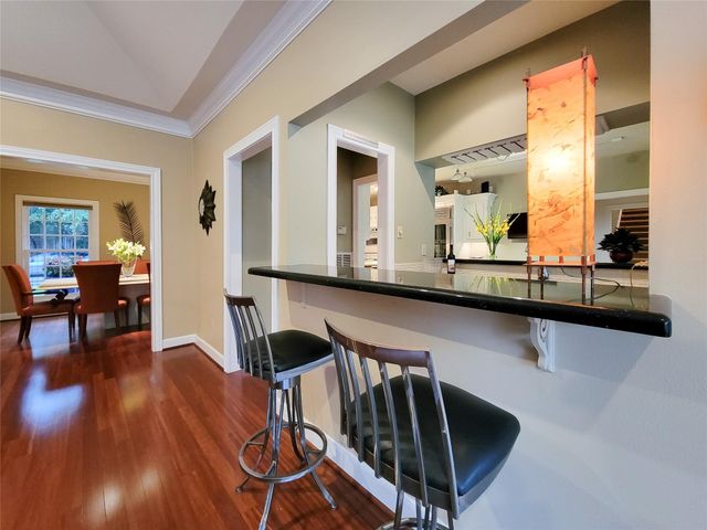 4401 Roseland Street, Houston, TX 77006