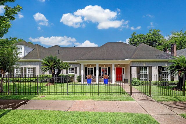 4401 Roseland Street, Houston, TX 77006
