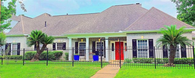 4401 Roseland Street, Houston, TX 77006