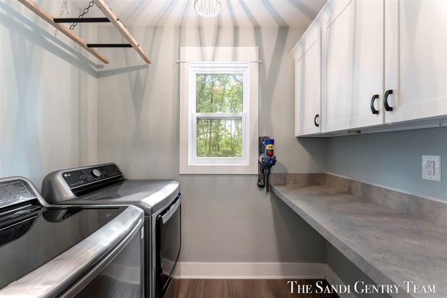 7285 Sue Marie Lane, Muskegon, MI 49442