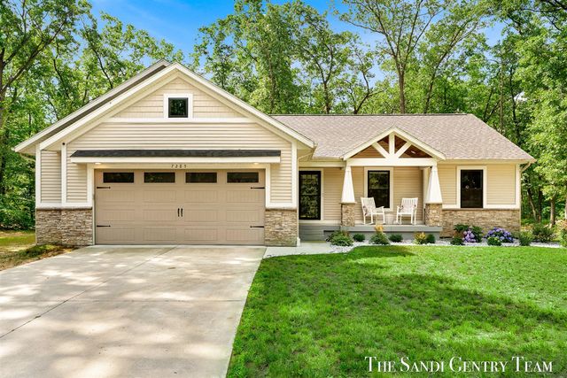 7285 Sue Marie Lane, Muskegon, MI 49442