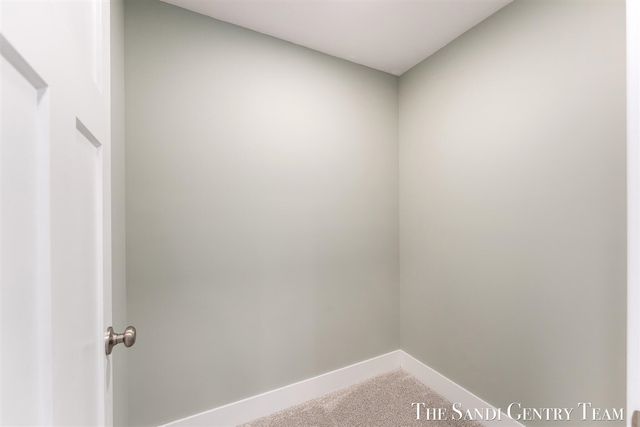 7285 Sue Marie Lane, Muskegon, MI 49442