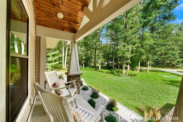 7285 Sue Marie Lane, Muskegon, MI 49442