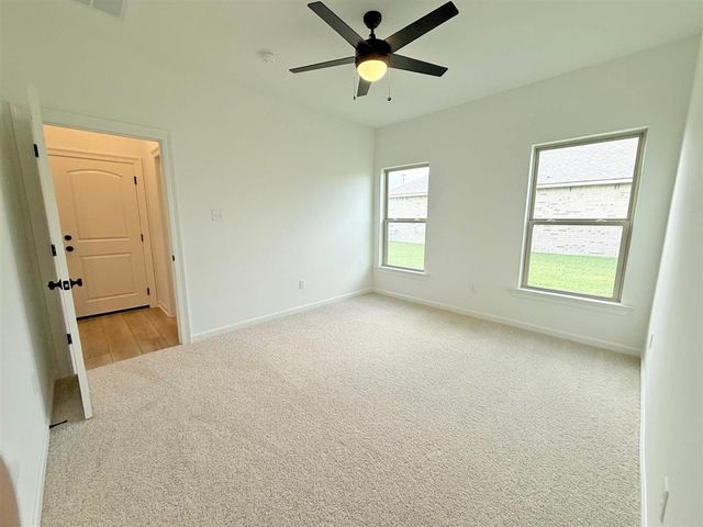 220 SUMMIT Avenue, Sulphur, LA 70665