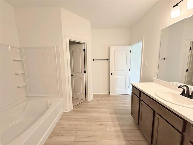 220 SUMMIT Avenue, Sulphur, LA 70665