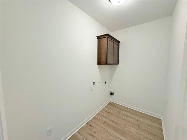 220 SUMMIT Avenue, Sulphur, LA 70665