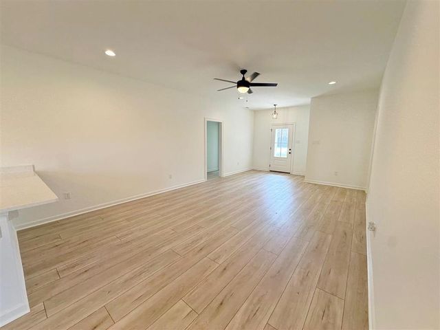 220 SUMMIT Avenue, Sulphur, LA 70665