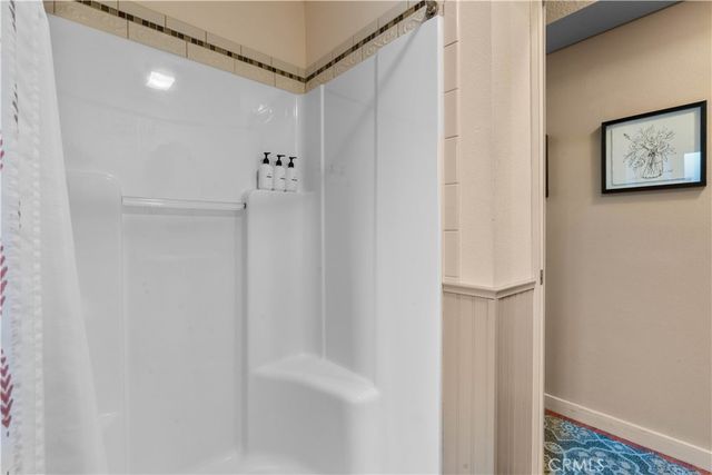 1869 Outer Hwy 2 S, Wrightwood, CA 92397