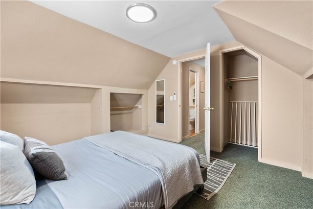 1869 Outer Hwy 2 S, Wrightwood, CA 92397