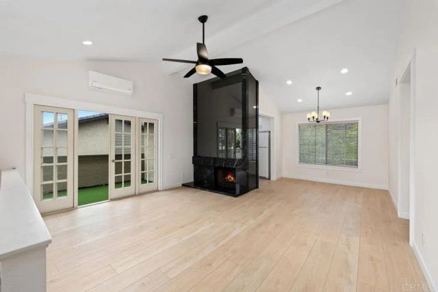 5975 Gaines Street, San Diego, CA 92110