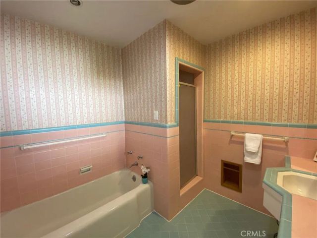 139 Acacia Avenue, Monrovia, CA 91016