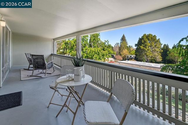 1316 Oakmont Dr 5, Walnut Creek, CA 94595