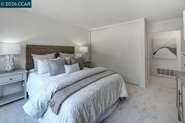 1316 Oakmont Dr 5, Walnut Creek, CA 94595