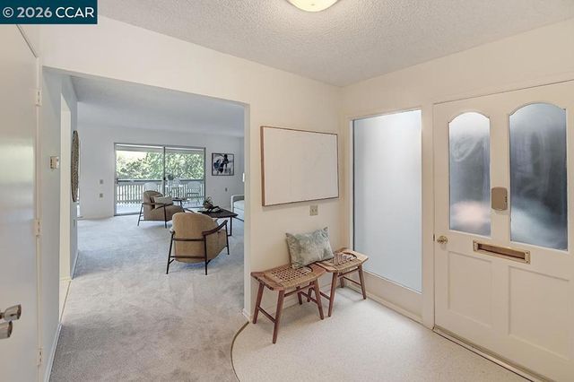 1316 Oakmont Dr 5, Walnut Creek, CA 94595