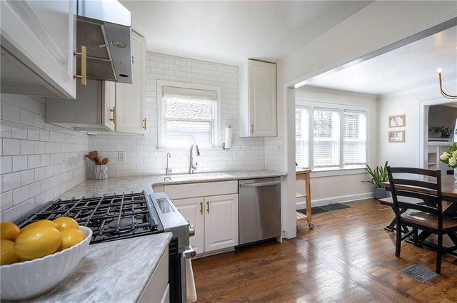 4809 Rainbow Boulevard, Westwood Hills, KS 66205