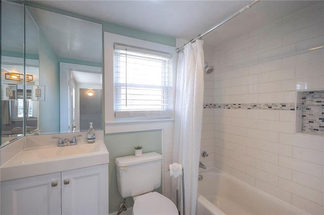 4809 Rainbow Boulevard, Westwood Hills, KS 66205