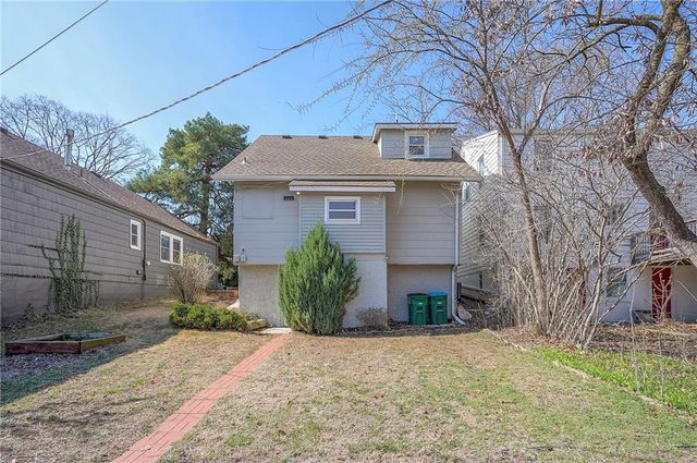 4809 Rainbow Boulevard, Westwood Hills, KS 66205