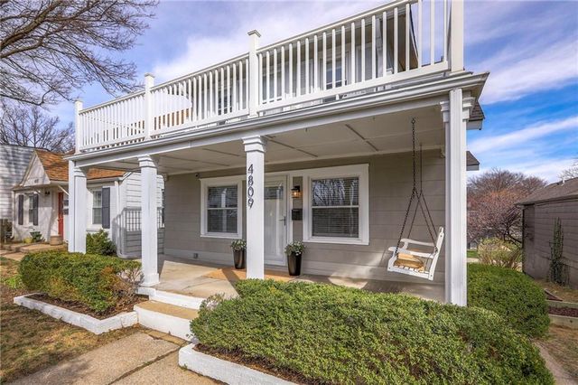 4809 Rainbow Boulevard, Westwood Hills, KS 66205