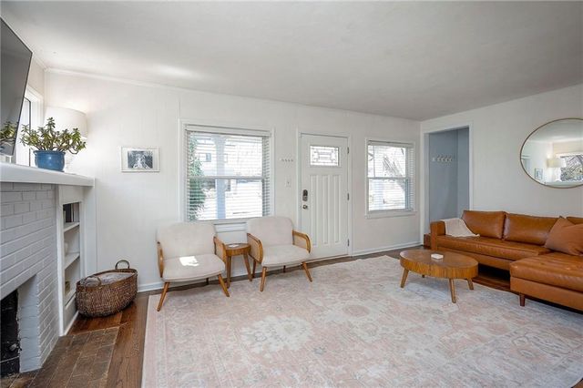 4809 Rainbow Boulevard, Westwood Hills, KS 66205