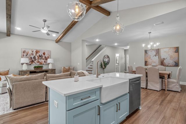 1426 Madelyn Wds Drive, Pensacola, FL 32506