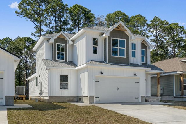 1426 Madelyn Wds Drive, Pensacola, FL 32506