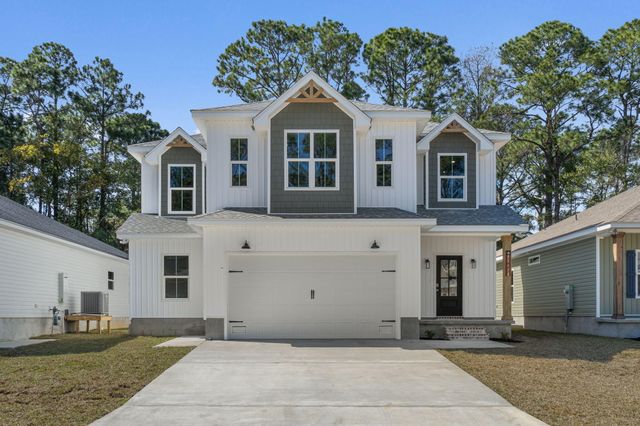 1426 Madelyn Wds Drive, Pensacola, FL 32506