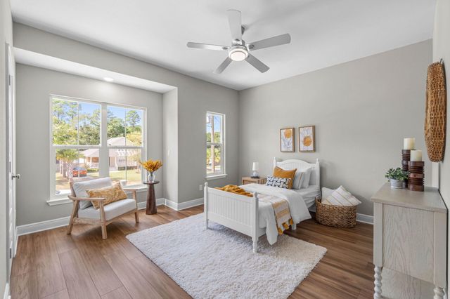 1426 Madelyn Wds Drive, Pensacola, FL 32506