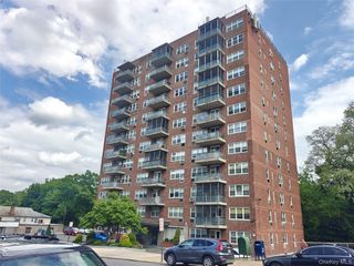 385 McLean Avenue 8D, Yonkers, NY 10705