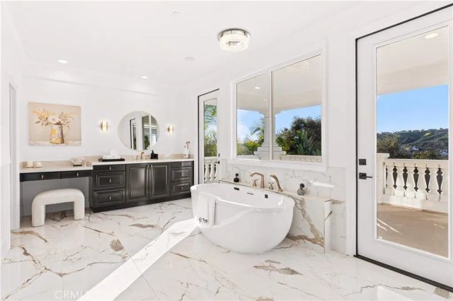 9 Rue Delacroix, Coto De Caza, CA 92679