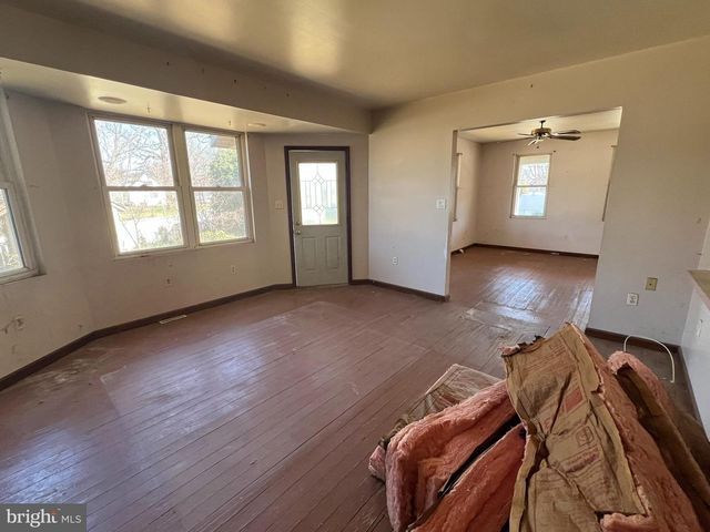 409 N GRAND AVE, National Park, NJ 08063