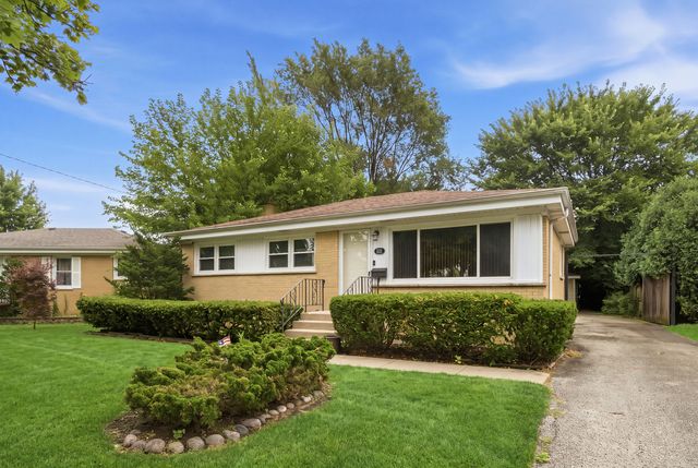 531 Cambridge Road, Des Plaines, IL 60016