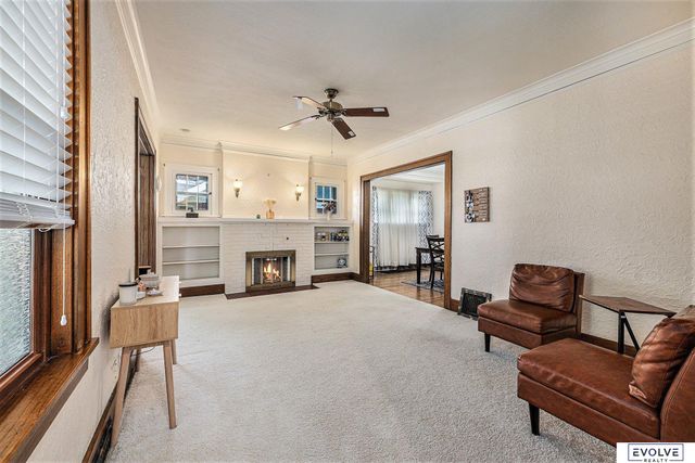 2749 N 47th Avenue, Omaha, NE 68104