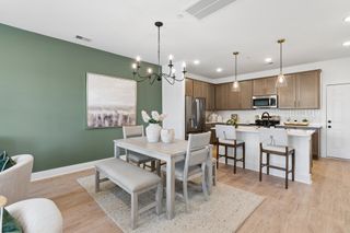 2589 Peaceful Valley Dr, Columbia, TN 38401