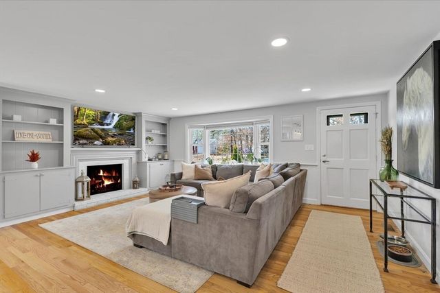 80 Coolidge Rd, Yarmouth, MA 02673