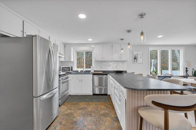 80 Coolidge Rd, Yarmouth, MA 02673