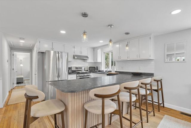 80 Coolidge Rd, Yarmouth, MA 02673