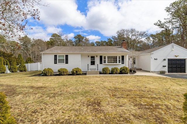 80 Coolidge Rd, Yarmouth, MA 02673