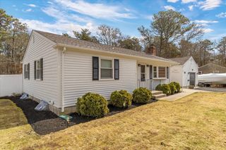 80 Coolidge Rd, Yarmouth, MA 02673