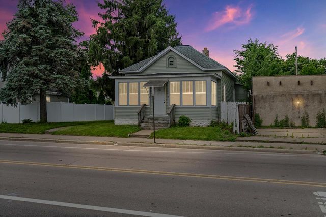 1543 George STREET, La Crosse, WI 54603