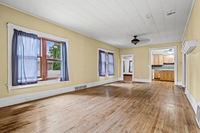 1543 George STREET, La Crosse, WI 54603