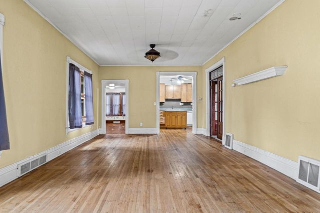 1543 George STREET, La Crosse, WI 54603