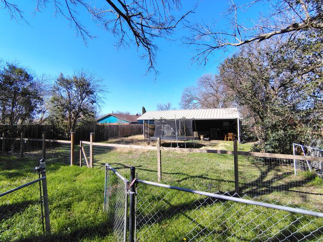 3732 Bluebell Drive, Everman, TX 76140
