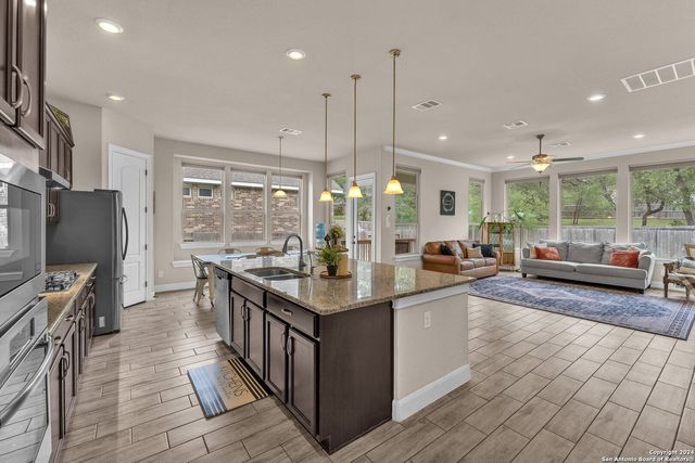 11926 TOWER CRK, San Antonio, TX 78253