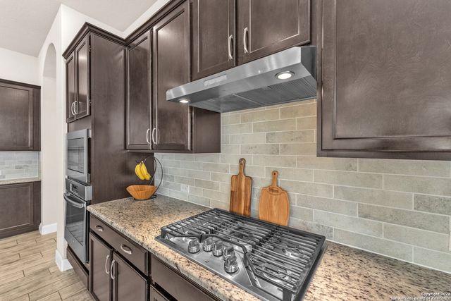 11926 TOWER CRK, San Antonio, TX 78253