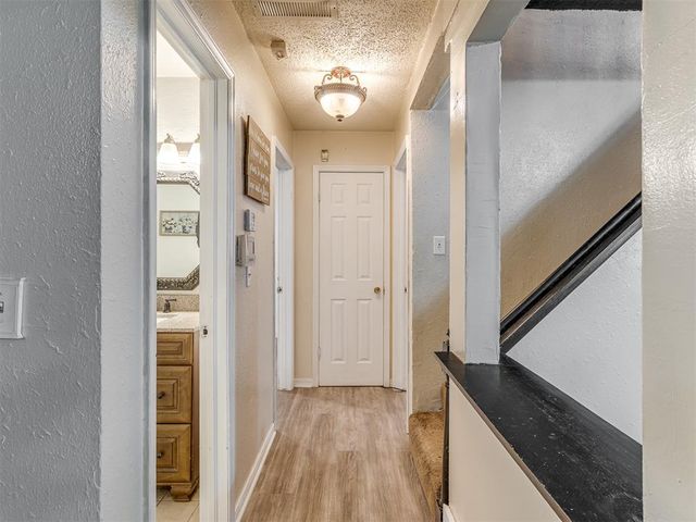 8629 S Miller Boulevard, Oklahoma City, OK 73159