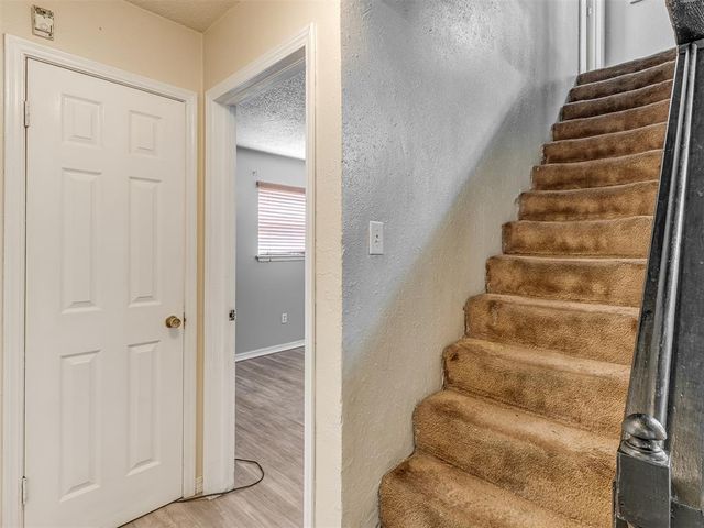 8629 S Miller Boulevard, Oklahoma City, OK 73159